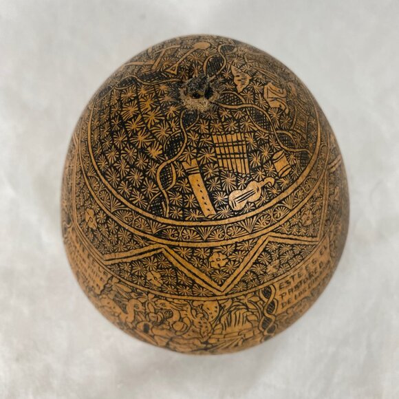 Vintage Hand Carved Peruvian Gourd Folk Art Rattle - Picture 13 of 14